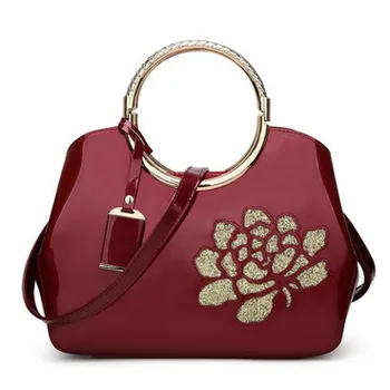 by dhl or ems 50pcs Women Luxury Sequin Handbag Designer High Quality Patent Leather Vintage Flowers Ladies Shoulder Bag
by dhl or ems 50pcs Women Luxury Sequin Handbag Designer High Quality Patent Leather Vintage Flowers Ladies Shoulder Bag
