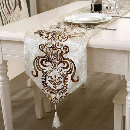 Modern fashion table runner tea table tv table shoes cabinet decoration gilding pleuche fabric table runner
Modern fashion table runner tea table tv table shoes cabinet decoration gilding pleuche fabric table runner