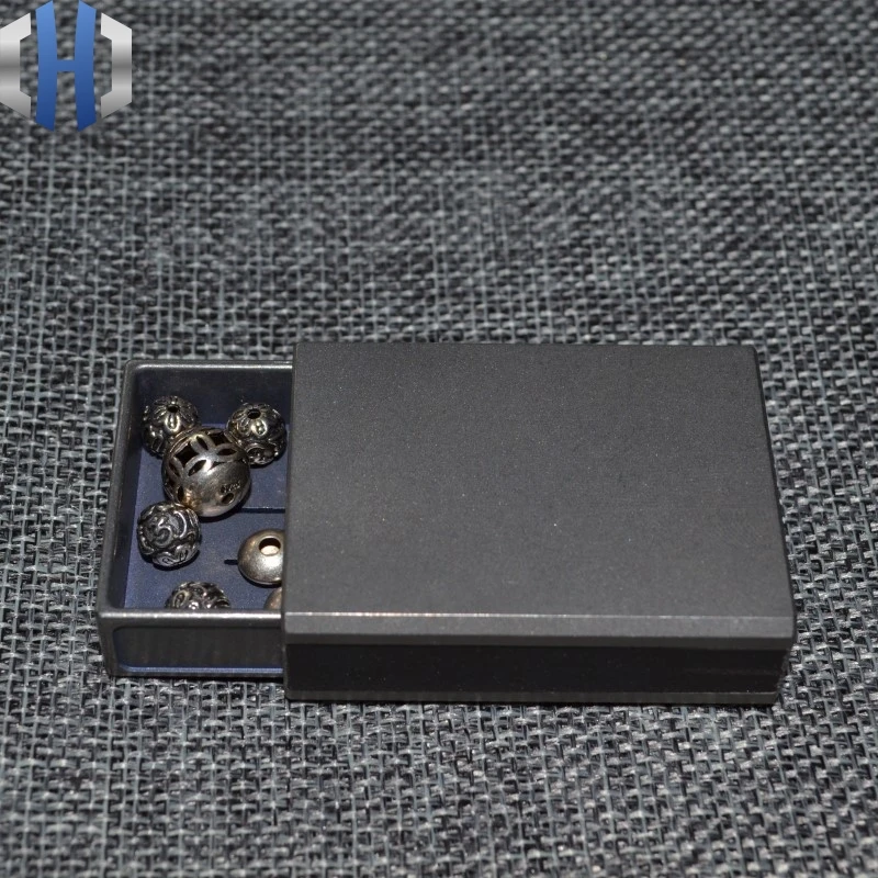 Titanium Matchbox Storage Box Glossy Simple Wind High-grade Tobacco Plays Compact EDC
Titanium Matchbox Storage Box Glossy Simple Wind High-grade Tobacco Plays Compact EDC