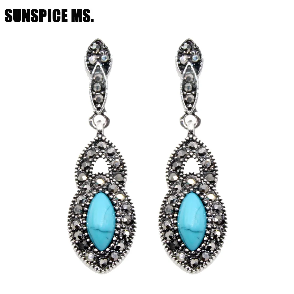 Vintage Turkish Women Long Drop Earrings Retro Mellow Line Bohemia Ethnic Jewelry Antique Ellipse Earring India Bridal Bijoux
Vintage Turkish Women Long Drop Earrings Retro Mellow Line Bohemia Ethnic Jewelry Antique Ellipse Earring India Bridal Bijoux