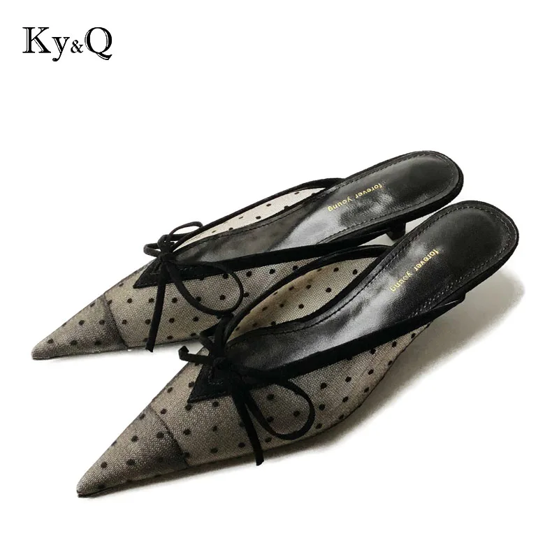 2018 fashion design see through Silver Glitter Shoes Pointed Toe Low heels lace mesh pumps Wedding shoes
2018 fashion design see through Silver Glitter Shoes Pointed Toe Low heels lace mesh pumps Wedding shoes