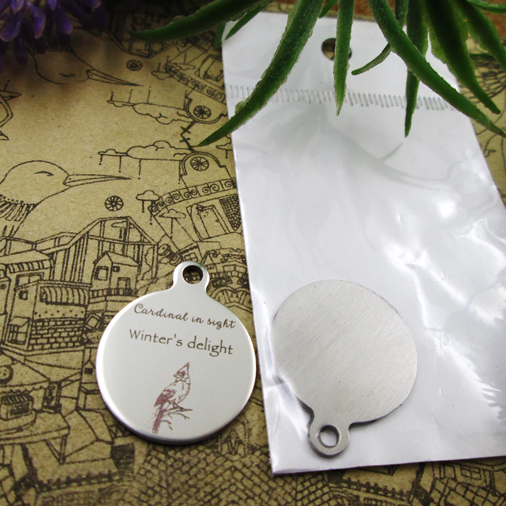 20pcs--"Cardinal in Sight Winter's Delight"stainless steel charms 5 styles for choosing DIY Charms for necklace bracelets
20pcs--"Cardinal in Sight Winter's Delight"stainless steel charms 5 styles for choosing DIY Charms for necklace bracelets