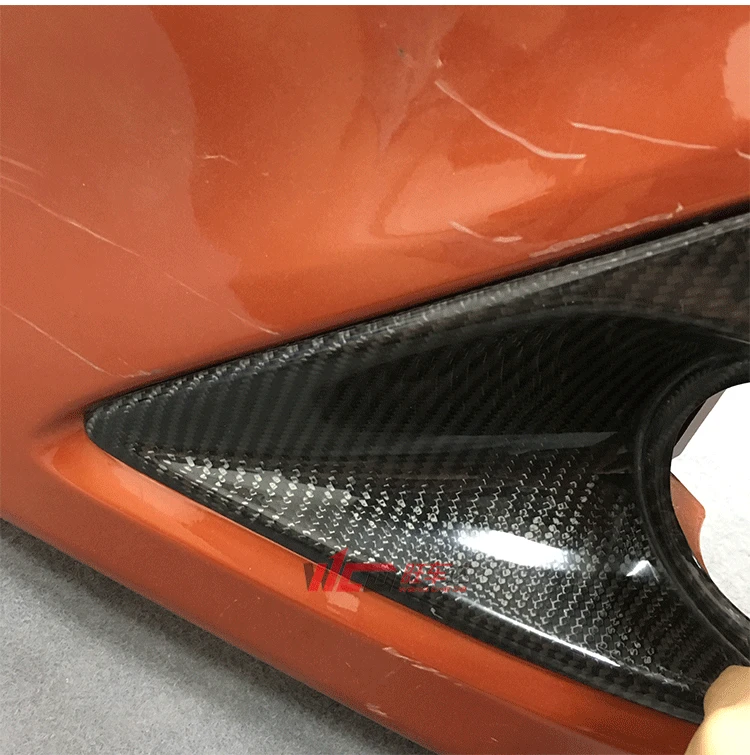 Fit for TOYOTA GT86 13-15 Carbon fiber fog lamp hood front lampshade upgrade upgrade patch replacement
Fit for TOYOTA GT86 13-15 Carbon fiber fog lamp hood front lampshade upgrade upgrade patch replacement