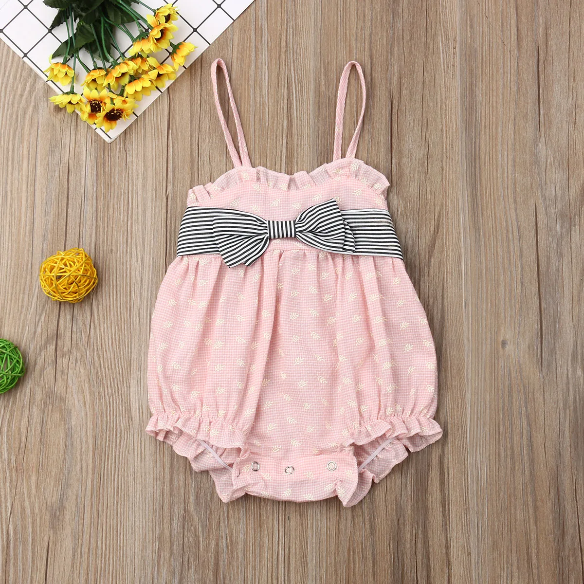 Pudcoco Newborn Baby Girl Clothes Off Shoulder Ruffle Solid Color Bowknot Strap Romper Jumpsuit One-Piece Outfit Sunsuit
Pudcoco Newborn Baby Girl Clothes Off Shoulder Ruffle Solid Color Bowknot Strap Romper Jumpsuit One-Piece Outfit Sunsuit