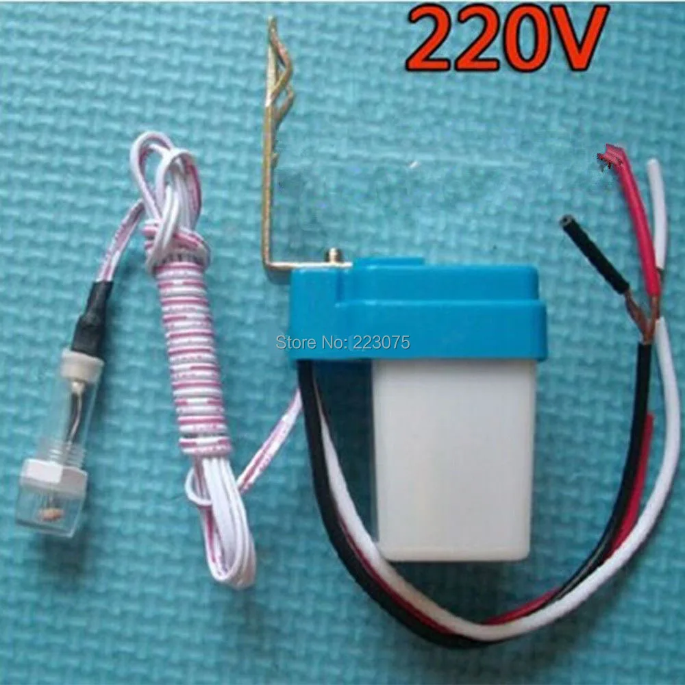 Rainproof Street Light Auto On Off Light Switch Photo Control Sensor 220V +Probe 2pcs/lot free shipping big sale
Rainproof Street Light Auto On Off Light Switch Photo Control Sensor 220V +Probe 2pcs/lot free shipping big sale