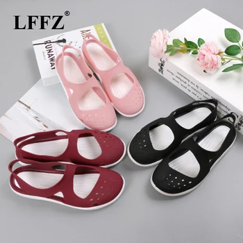 LFFZ Women Sandals 2018 Summer New Soild Color Women Shoes Stappy Beach Valentine Rainbow Croc Jelly Shoes Woman Flats ZLL517
LFFZ Women Sandals 2018 Summer New Soild Color Women Shoes Stappy Beach Valentine Rainbow Croc Jelly Shoes Woman Flats ZLL517