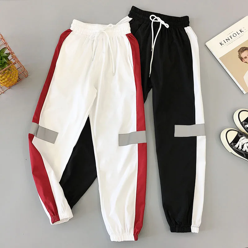 Ins summer sports pants women's loose reflective ulzzang Harajuku bf wild beam foot casual trousers
Ins summer sports pants women's loose reflective ulzzang Harajuku bf wild beam foot casual trousers