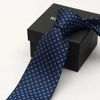 High Quality 2019 Blue Plaid Ties for Men 8cm Profession Necktie Traditional Wear Wedding Party Mens Ties Gravata with Gift Box
High Quality 2019 Blue Plaid Ties for Men 8cm Profession Necktie Traditional Wear Wedding Party Mens Ties Gravata with Gift Box