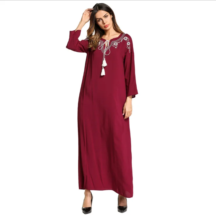 Muslim Embroidery Maxi Dress Abaya Cardigan Loose Style Dubai Middle East Long Robe Moroccan Ramadan Arab Islamic Clothing FQ68
Muslim Embroidery Maxi Dress Abaya Cardigan Loose Style Dubai Middle East Long Robe Moroccan Ramadan Arab Islamic Clothing FQ68