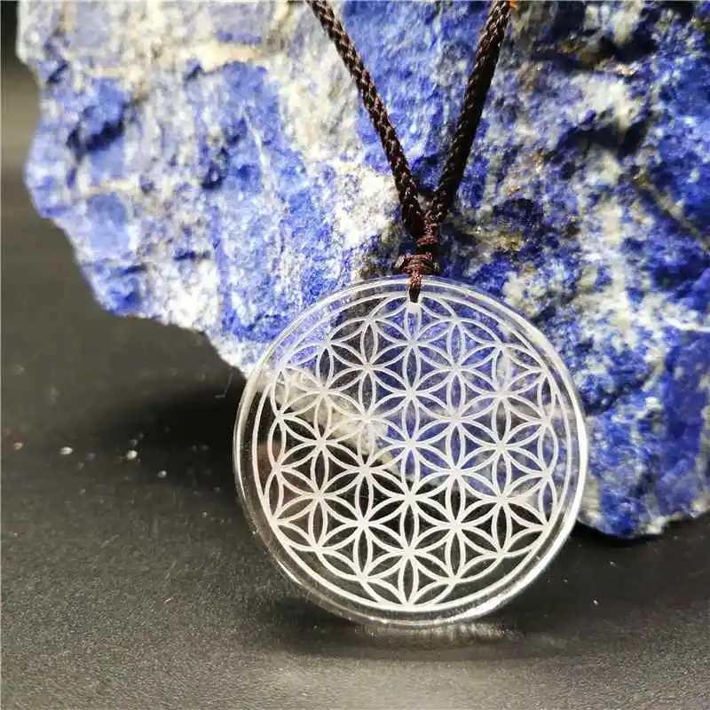 High Quality Natural Stone Quartz Crystal Pendant Flower Of Life Pendulum Pendants Chakra Suspension Healing
High Quality Natural Stone Quartz Crystal Pendant Flower Of Life Pendulum Pendants Chakra Suspension Healing