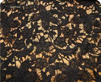 5yards black lace fabric with retro floral, hollowed out floral lace fabric, guipure lace fabric
5yards black lace fabric with retro floral, hollowed out floral lace fabric, guipure lace fabric