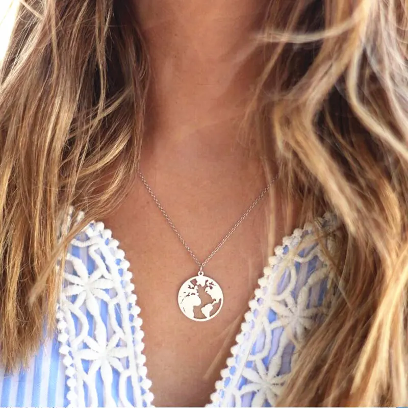 2018 Bohemian gold necklace World Map Pendant Necklace for Women Earth Charms Necklaces Boho Jewelry Sweater chain
2018 Bohemian gold necklace World Map Pendant Necklace for Women Earth Charms Necklaces Boho Jewelry Sweater chain