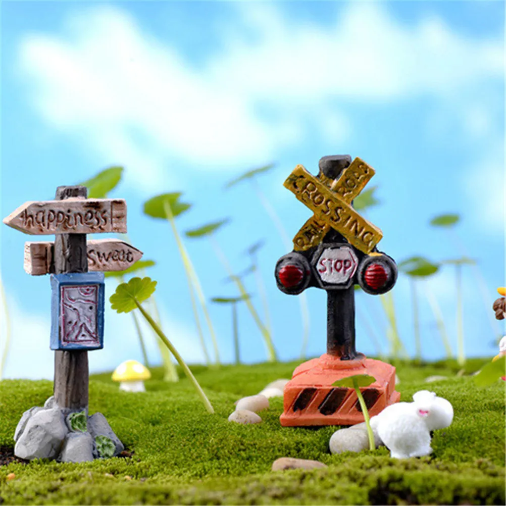 Small Forest Miniature Cactus Road Sign Kawaii Resin Craft Fairy Figurine Mini Garden Decoration Home Ornaments
Small Forest Miniature Cactus Road Sign Kawaii Resin Craft Fairy Figurine Mini Garden Decoration Home Ornaments