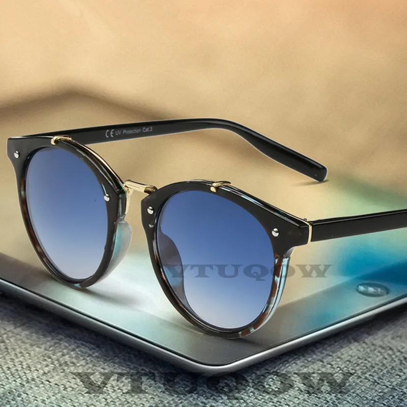 2019 Luxury CatEye Sunglasses Women Brand Designer Retro Round Mens Sun Glsses For Women Female Sunglass Mirror zonnebril dames
2019 Luxury CatEye Sunglasses Women Brand Designer Retro Round Mens Sun Glsses For Women Female Sunglass Mirror zonnebril dames