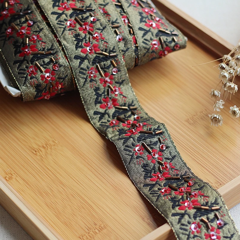 2yard Gold + Red + black High Quality Hand Made Beaded Sequined Wedding Lace Trim Embroidered Retro Lace Bridal 1.58'' Wide
2yard Gold + Red + black High Quality Hand Made Beaded Sequined Wedding Lace Trim Embroidered Retro Lace Bridal 1.58'' Wide