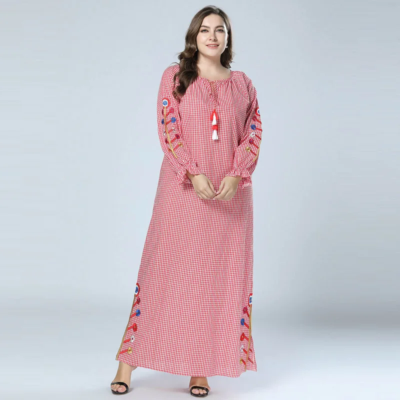 Autumn Women Pink Plaid Muslim Maxi Dress Abaya Dubai Kaftan islamic Maxi Dresses Embroidery Long Sleeve vestidos Plus Size 4XL
Autumn Women Pink Plaid Muslim Maxi Dress Abaya Dubai Kaftan islamic Maxi Dresses Embroidery Long Sleeve vestidos Plus Size 4XL