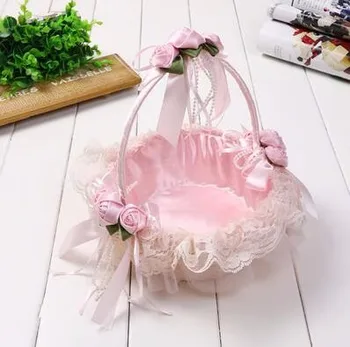 White / Red / Purple / Pink Lace Wedding Ceremony Flower Girl Basket Bridesmaids Portable Flower Basket Romantic Wedding Favors
White / Red / Purple / Pink Lace Wedding Ceremony Flower Girl Basket Bridesmaids Portable Flower Basket Romantic Wedding Favors