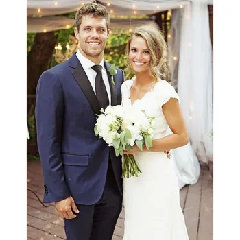 New Time-limited 2017blue Wedding Suits For Men For Peaked Lapel Mens Two Piece Suit Button Groomsmen (jacket+pants) Fd2102
New Time-limited 2017blue Wedding Suits For Men For Peaked Lapel Mens Two Piece Suit Button Groomsmen (jacket+pants) Fd2102