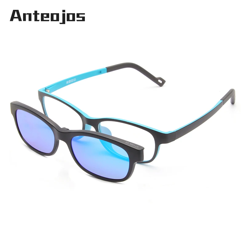ANTEOJOS Kids Black Blue Ultem Frame Gradient Color Clip On Optical Frame With Magnetic UV400 Polarized Sunglasses For Boy Girl
ANTEOJOS Kids Black Blue Ultem Frame Gradient Color Clip On Optical Frame With Magnetic UV400 Polarized Sunglasses For Boy Girl