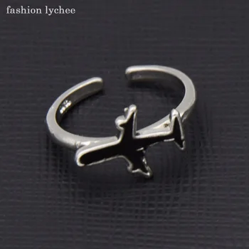 fashion lychee Simple Design Metal Black Color Airplane Women Rings High Quality Fashion Jewelry Accessories
fashion lychee Simple Design Metal Black Color Airplane Women Rings High Quality Fashion Jewelry Accessories
