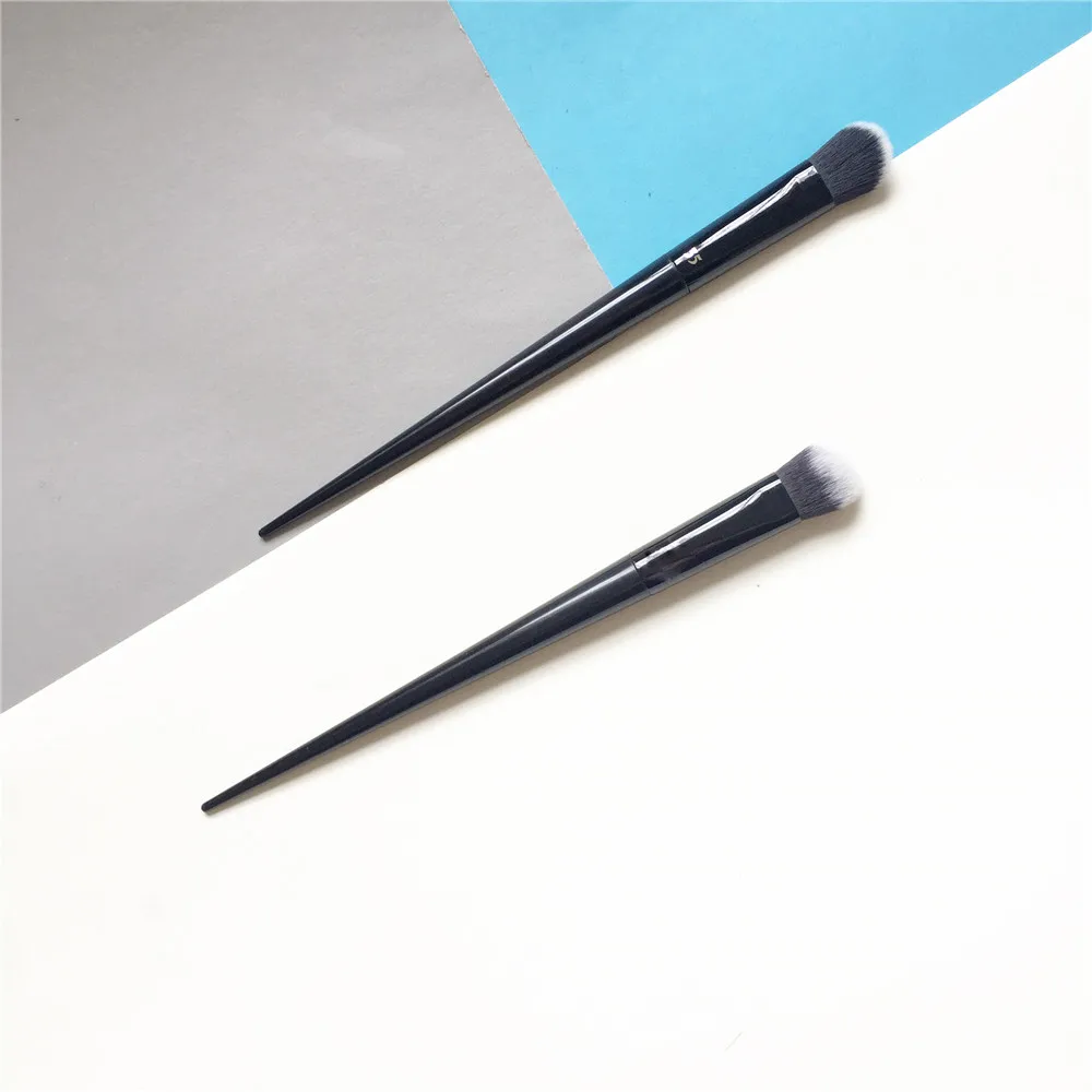 Lock-It Angled Concealer Brush #35 - Slanted Shape to Contour Concealer Shadow Corrector Brushes - Beauty Makeup Blender Tool
Lock-It Angled Concealer Brush #35 - Slanted Shape to Contour Concealer Shadow Corrector Brushes - Beauty Makeup Blender Tool