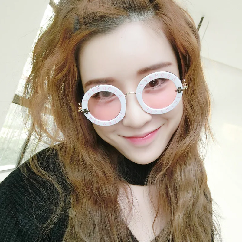 7540422837_2065758198