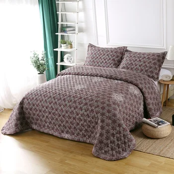 Summer Thin Comforter 3 Piece with 2 Pillowcase Air Conditioner Quilt Brown European Style Comforter Boy/Girl Home Bed Linen Set
Summer Thin Comforter 3 Piece with 2 Pillowcase Air Conditioner Quilt Brown European Style Comforter Boy/Girl Home Bed Linen Set