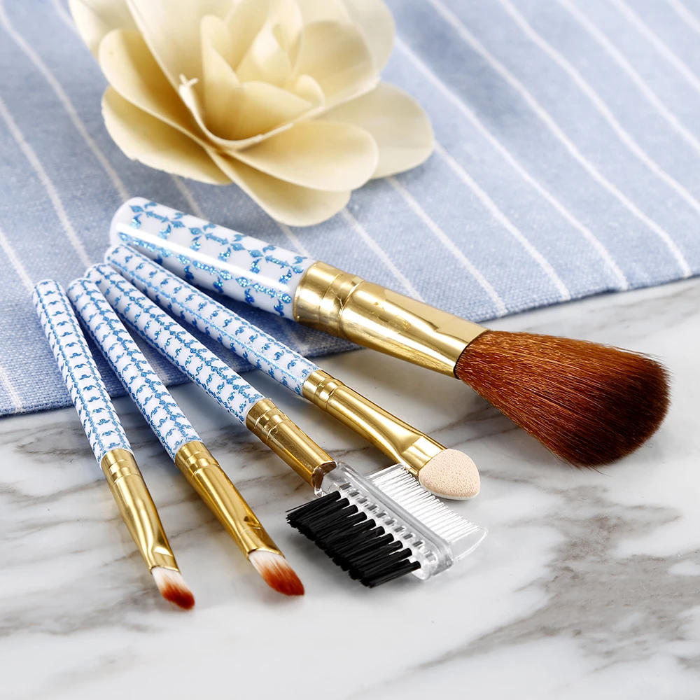 ELECOOL 5/1pcs Cute Brushes Printing Handle Brushes Eyebrow Eyelash Foundation Lip Brushes Hot Professional Make Up Brushes Set
ELECOOL 5/1pcs Cute Brushes Printing Handle Brushes Eyebrow Eyelash Foundation Lip Brushes Hot Professional Make Up Brushes Set