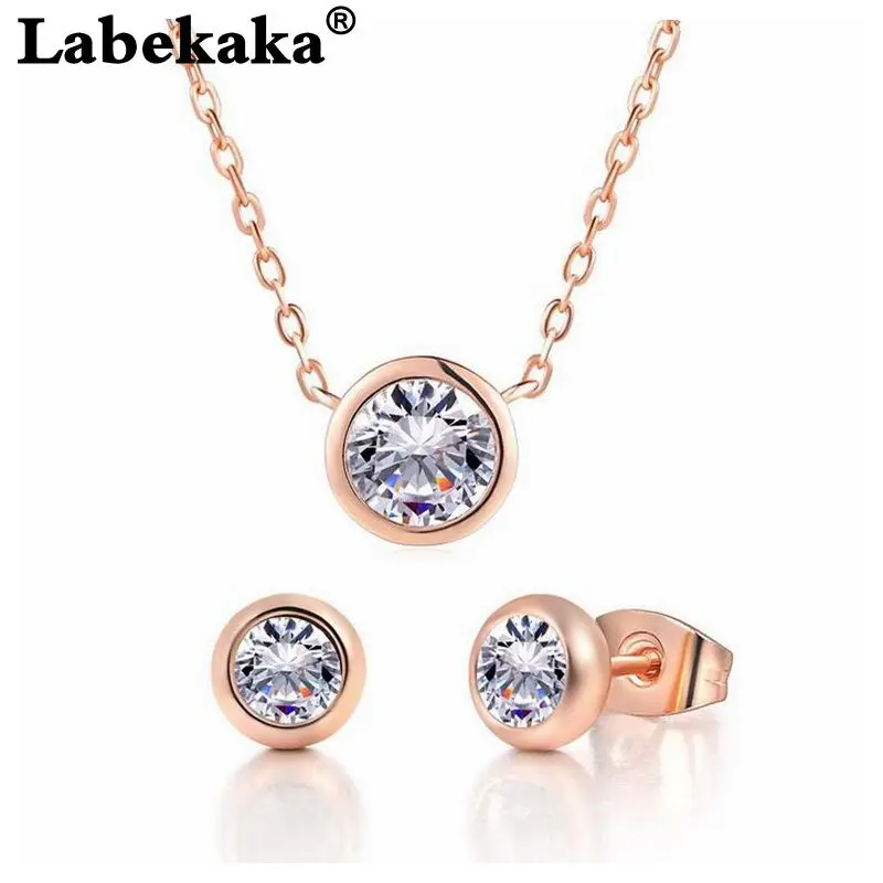 Labekaka Euro-American fashion simple Earrings Necklace Jewelry Set with zircon jewelry Daily leisure jewelry accessories
Labekaka Euro-American fashion simple Earrings Necklace Jewelry Set with zircon jewelry Daily leisure jewelry accessories