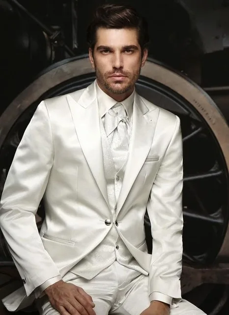 Custom Men Suits Ivory Groomsmen Peak Lapel Wedding/Dinner Suits Fashion Tuxedos With Pattern Vest 2017(Jacket+Pants+Tie+Vest)
Custom Men Suits Ivory Groomsmen Peak Lapel Wedding/Dinner Suits Fashion Tuxedos With Pattern Vest 2017(Jacket+Pants+Tie+Vest)