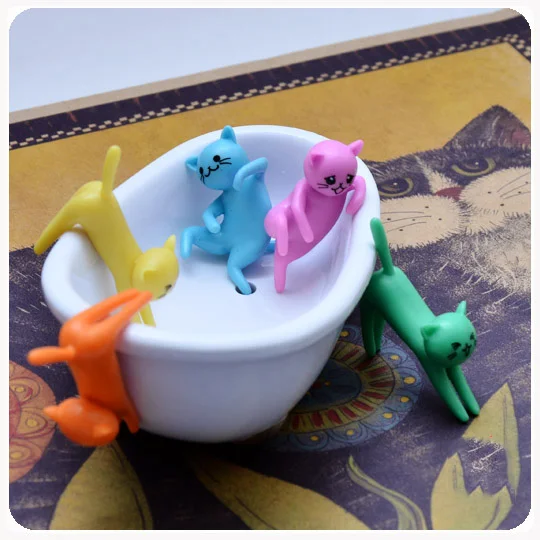 Japan original capsule toys Cute Funny cat on the edge of cup figurine action figure Kids toy Christmas Gift
Japan original capsule toys Cute Funny cat on the edge of cup figurine action figure Kids toy Christmas Gift