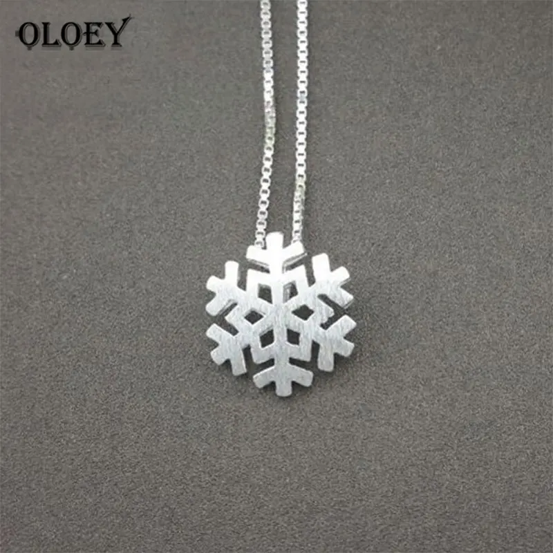 OLOEY Genuine 925 Sterling Silver Snowflake Pendant Necklaces for Women Korean Chain Necklace Fine Jewelry Christmas Gift YMN082
OLOEY Genuine 925 Sterling Silver Snowflake Pendant Necklaces for Women Korean Chain Necklace Fine Jewelry Christmas Gift YMN082