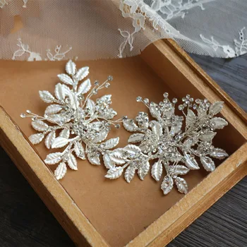 Fashion Metal Leaf Barrettes Bridal Wedding Hair Accessories Crystal Floral Hair Clip Women Headpiece Handmade
Fashion Metal Leaf Barrettes Bridal Wedding Hair Accessories Crystal Floral Hair Clip Women Headpiece Handmade