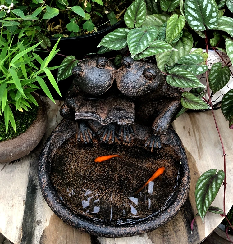 Retro Finishing Resin Frogs Reading Book Garden Animal Decoration Outdoor Key Tray Plate Storage Organizer
Retro Finishing Resin Frogs Reading Book Garden Animal Decoration Outdoor Key Tray Plate Storage Organizer