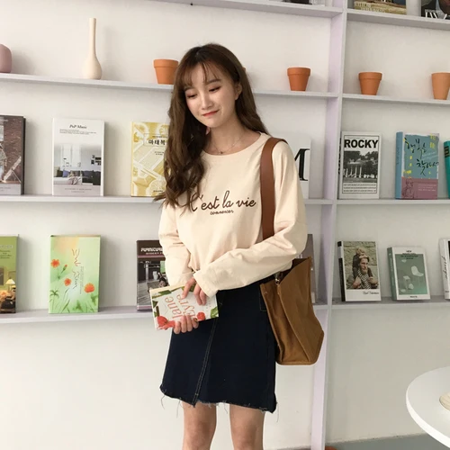 Letter Printed Casual Loose Simple Long Sleeve O-neck Cotton Vintage 2019 New Spring Thin Female Women Regular T-shirts
Letter Printed Casual Loose Simple Long Sleeve O-neck Cotton Vintage 2019 New Spring Thin Female Women Regular T-shirts