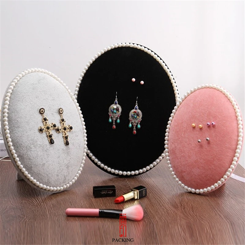 

Exquisite oval velvet earring display stand, personal necklace jewelry display board, photography props for badges and brooches