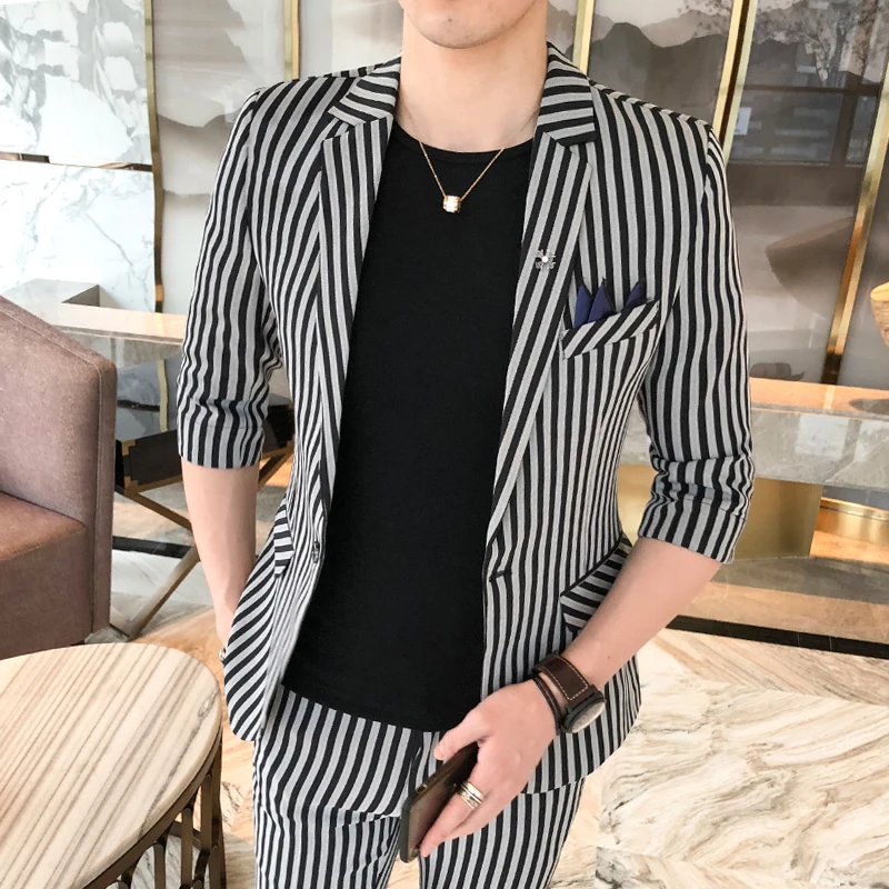 Stripe Mens Suits With Pants Korean Suit For Mens Suits Slim Fit Social Club 2 Pieces Mens Smoking Para Hombre Combinaison Homme
Stripe Mens Suits With Pants Korean Suit For Mens Suits Slim Fit Social Club 2 Pieces Mens Smoking Para Hombre Combinaison Homme