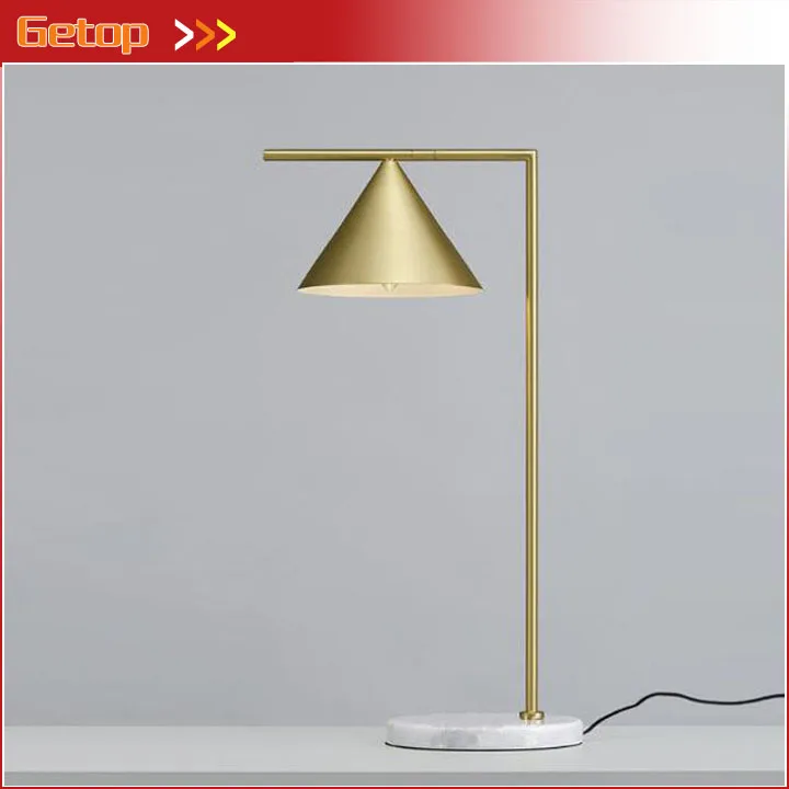 Post-modern Minimalist Desk Lamp Iron Desk Light for Bedroom Bedside Lamp Study Office Gold Reading Lamp Decorative Lights
Post-modern Minimalist Desk Lamp Iron Desk Light for Bedroom Bedside Lamp Study Office Gold Reading Lamp Decorative Lights