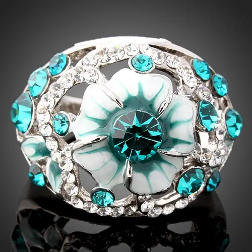 1Pcs New Wedding Rings For Women Flowers Delicate Hollow Out Crystals Stud Varnish Rhinestone Jewelry finger rings
1Pcs New Wedding Rings For Women Flowers Delicate Hollow Out Crystals Stud Varnish Rhinestone Jewelry finger rings