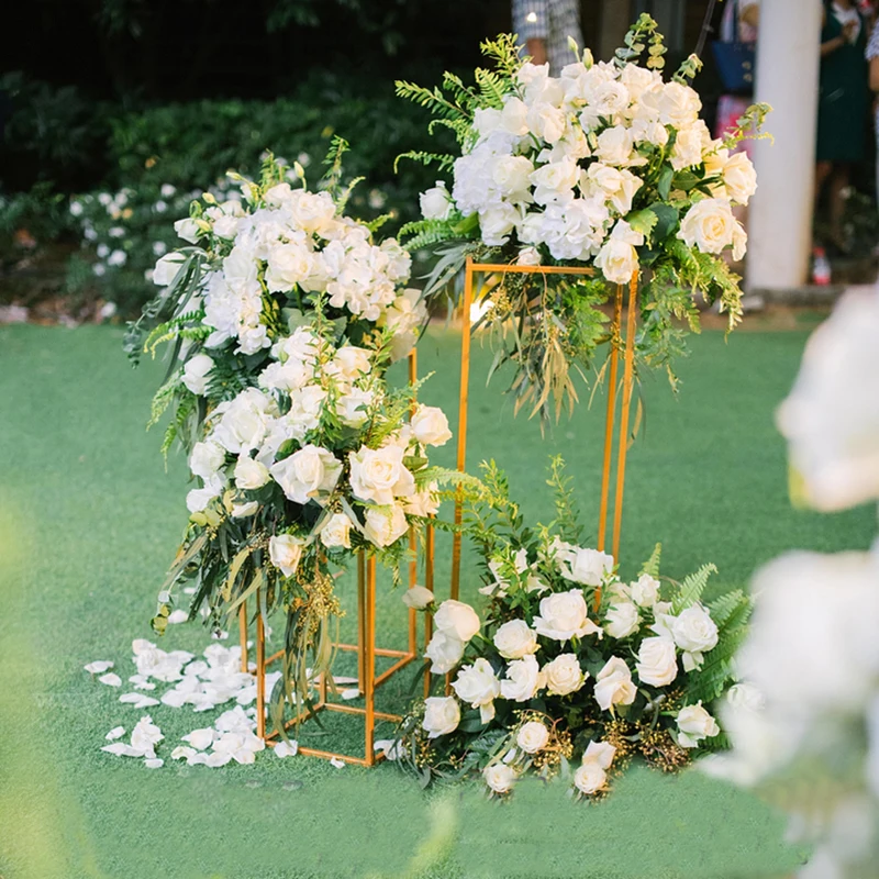 10PCS gold vase floor vase column metal road lead wedding table center flower stand activity party Christmas decoration stage
10PCS gold vase floor vase column metal road lead wedding table center flower stand activity party Christmas decoration stage
