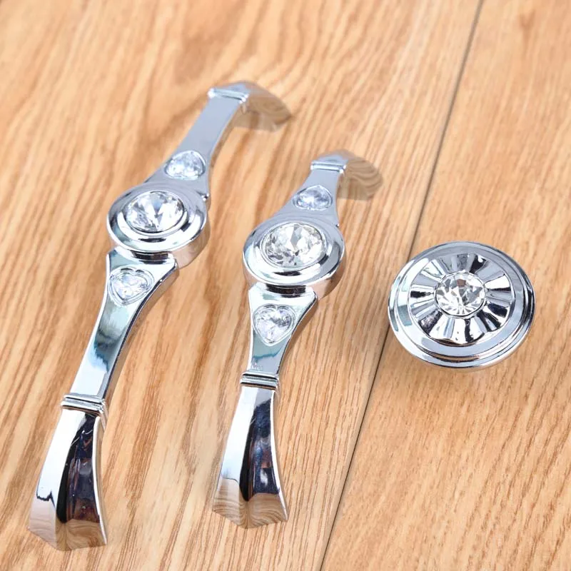 96mm 128mm Modern fashion deluxe rhinestone furnture handles glass crystal drawer cabinet knobs pulls silver dresser door handle
96mm 128mm Modern fashion deluxe rhinestone furnture handles glass crystal drawer cabinet knobs pulls silver dresser door handle