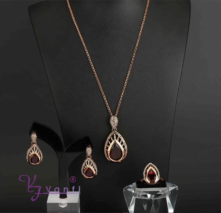 New Style Vintage Green Crystal Flower Statement Necklace Drop Earrings Party Jewelry Sets Gift For Women
New Style Vintage Green Crystal Flower Statement Necklace Drop Earrings Party Jewelry Sets Gift For Women