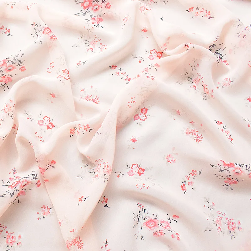2019 new high-viscose chiffon fabric spring and summer printed fabric pink small floral high-grade
2019 new high-viscose chiffon fabric spring and summer printed fabric pink small floral high-grade
