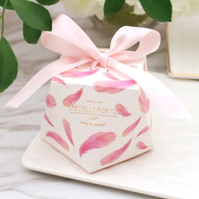 100pcs 2018 new pink wedding candy boxes creative marble printing paper gift boxes with ribbons casamento decor souvenirs
100pcs 2018 new pink wedding candy boxes creative marble printing paper gift boxes with ribbons casamento decor souvenirs