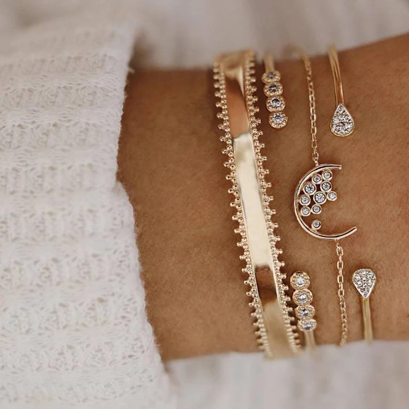 4 Pcs/set Bohemian Crystal Gold Bangle Geometric Moon Water Drop Simple Bracelet Set Women Charm Party Jewelry Accessories
4 Pcs/set Bohemian Crystal Gold Bangle Geometric Moon Water Drop Simple Bracelet Set Women Charm Party Jewelry Accessories