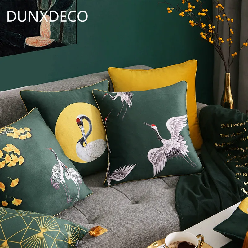 DUNXDECO Cushion Cover Decorative Pillow Case New Chinese Style Artistic Crane Ginkgo Soft Velvet Sofa Chair Bedding Coussin
DUNXDECO Cushion Cover Decorative Pillow Case New Chinese Style Artistic Crane Ginkgo Soft Velvet Sofa Chair Bedding Coussin
