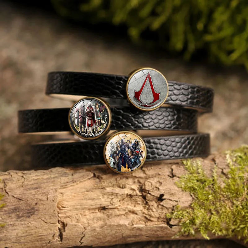 Assassins Creed bracelet Metal badges weaving leather Bracelet Time Gem Glass Bangle Accessories for men and women
Assassins Creed bracelet Metal badges weaving leather Bracelet Time Gem Glass Bangle Accessories for men and women
