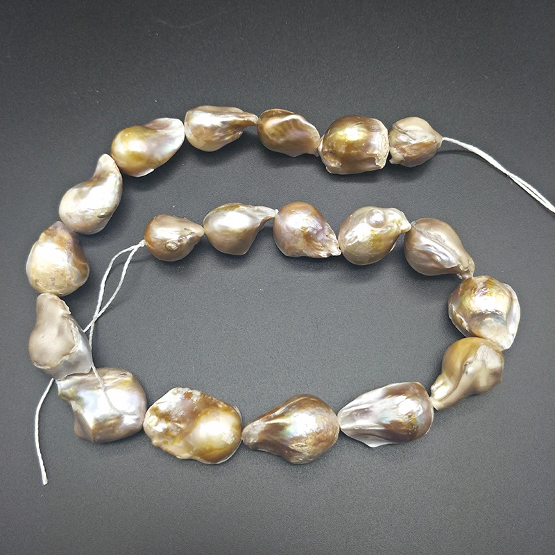 Shuangsheng Purple Natural Baroque Freshwater Pearl Beads 15-25mm DIY Jewelry Making Irregular Shapes Golden Pearl Beads 38cm
Shuangsheng Purple Natural Baroque Freshwater Pearl Beads 15-25mm DIY Jewelry Making Irregular Shapes Golden Pearl Beads 38cm