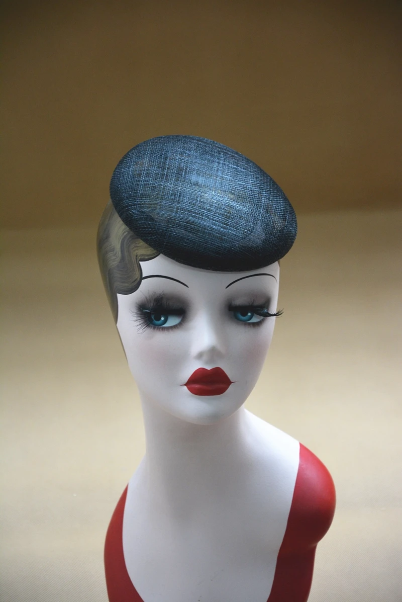 B065-black-1