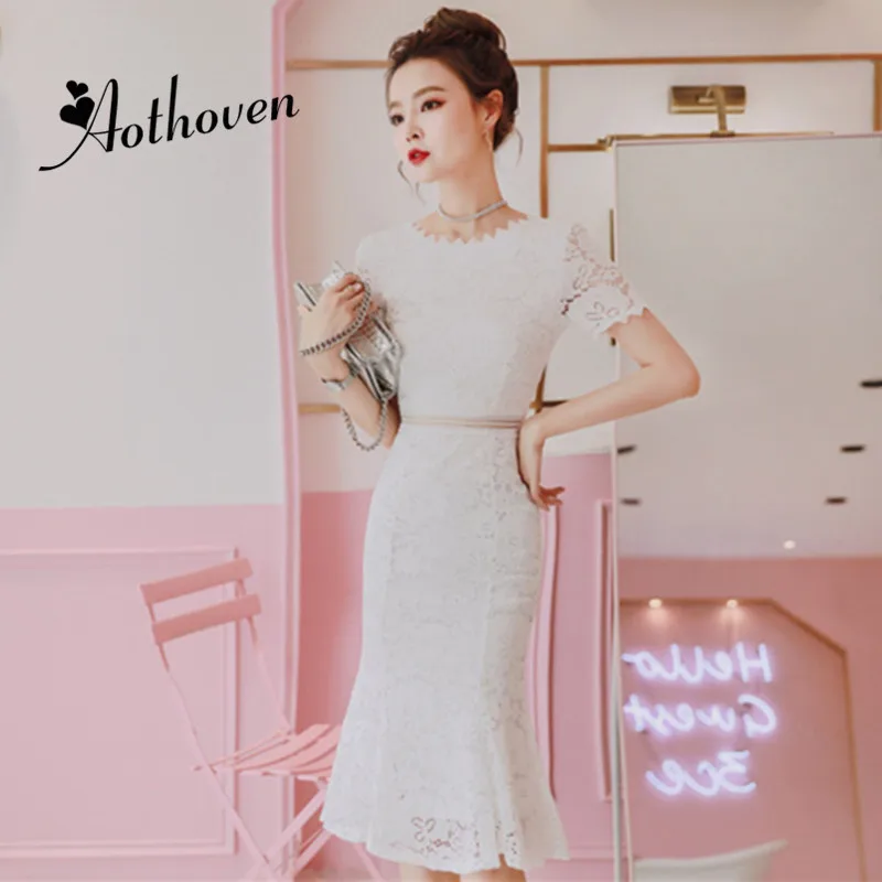 Summer Lace Bodycon Dresses Short Sleeve O-Neck High-end Women Dress Office Lady Bandage Sexy Party Midi Mermaid Dress Vestidos
Summer Lace Bodycon Dresses Short Sleeve O-Neck High-end Women Dress Office Lady Bandage Sexy Party Midi Mermaid Dress Vestidos